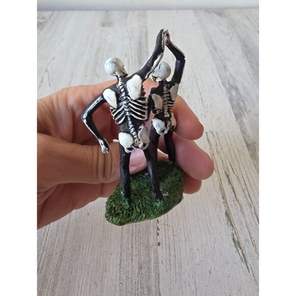 Lemax dancing skeleton Halloween people figurine tombstone cemetery accessory - Picture 2 of 5